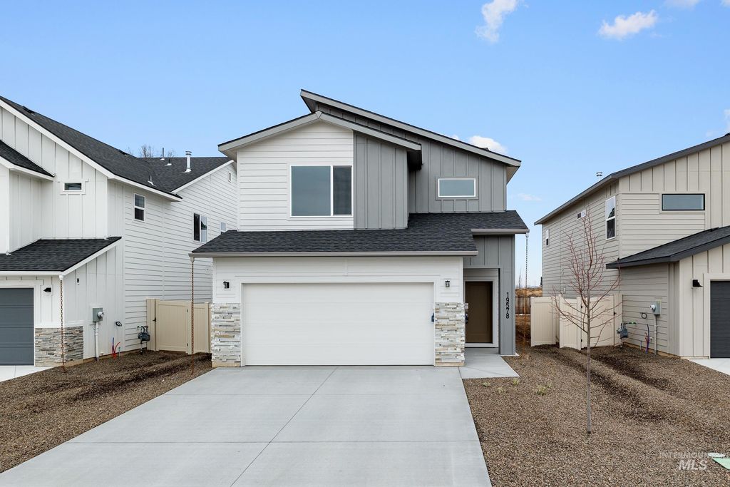 2160 S Border Way, Meridian, ID 83642
