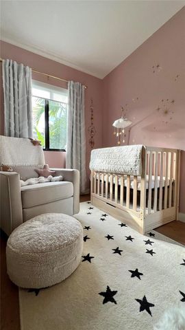 3261 SW 16th Ln, Miami, FL 33145