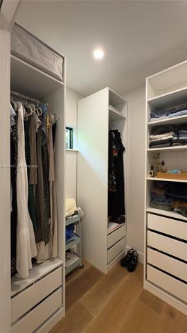 3261 SW 16th Ln, Miami, FL 33145