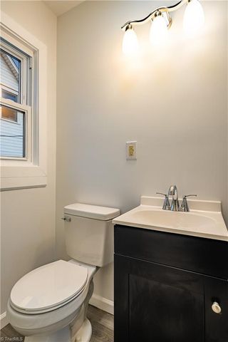 624 W Harrison Street, Reidsville, NC 27320