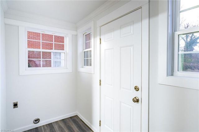 624 W Harrison Street, Reidsville, NC 27320