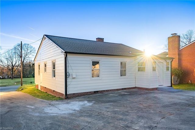 624 W Harrison Street, Reidsville, NC 27320