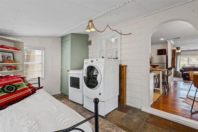 3800 Lafayette Avenue, Fort Worth, TX 76107