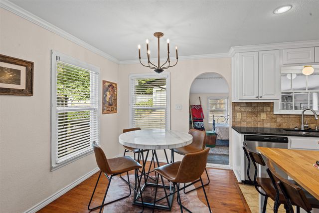 3800 Lafayette Avenue, Fort Worth, TX 76107