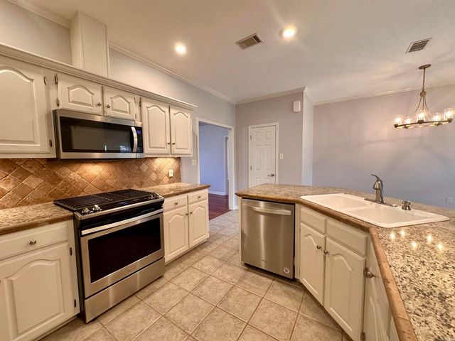 881 Copperfield Circle, Heber Springs, AR 72543