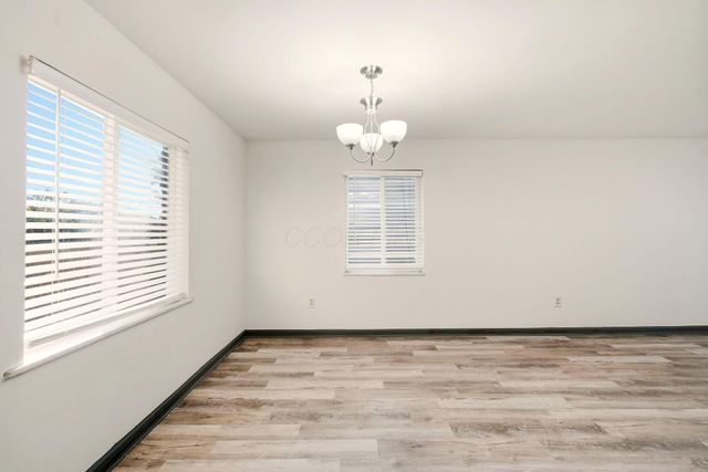 879 E 4th Avenue, Columbus, OH 43201