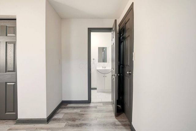 879 E 4th Avenue, Columbus, OH 43201