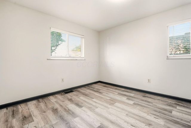 879 E 4th Avenue, Columbus, OH 43201