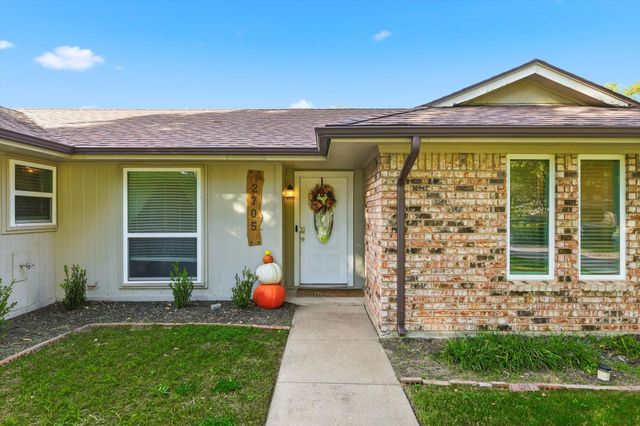 2705 Chebi Lane, Denton, TX 76209