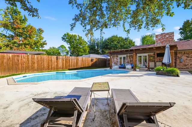 2705 Chebi Lane, Denton, TX 76209