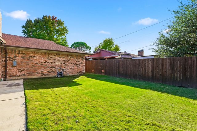 2705 Chebi Lane, Denton, TX 76209
