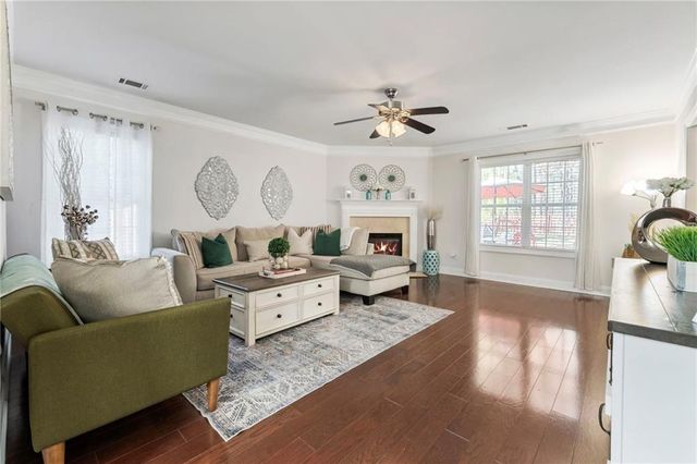 4363 Pond Edge Road, Snellville, GA 30039