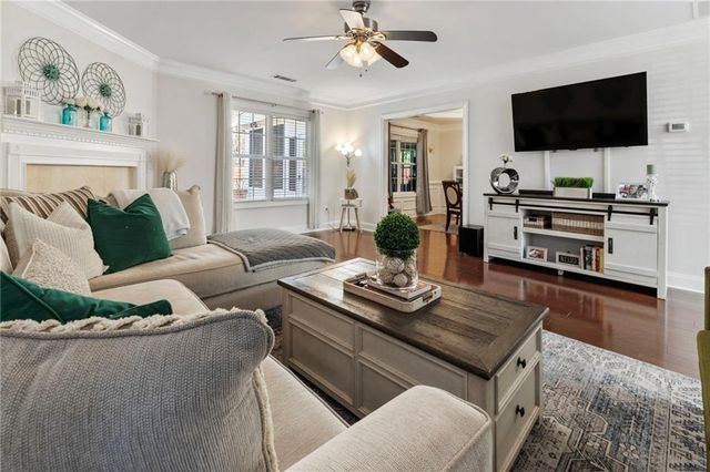 4363 Pond Edge Road, Snellville, GA 30039