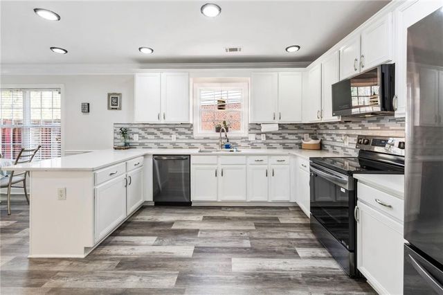 4363 Pond Edge Road, Snellville, GA 30039