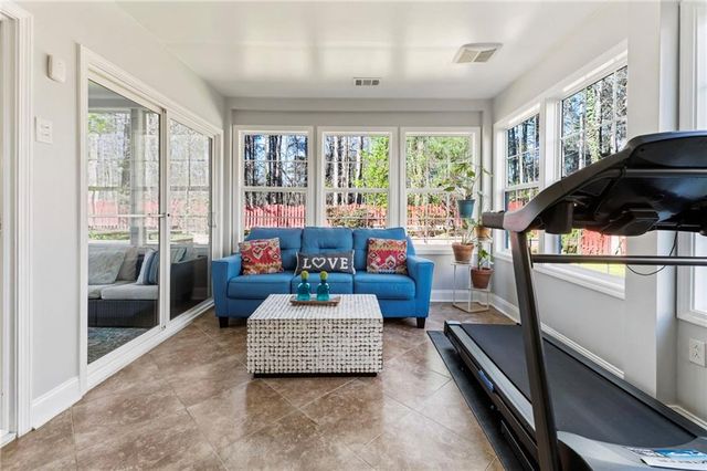 4363 Pond Edge Road, Snellville, GA 30039