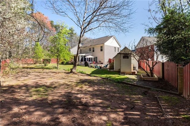 4363 Pond Edge Road, Snellville, GA 30039