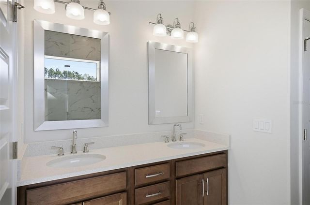 250 HAWTHORN AVENUE, Palm Coast, FL 32164