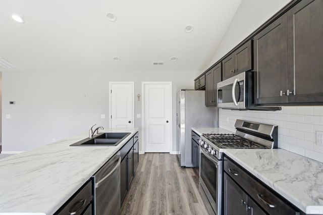 290 Brescia Drive, Fort Wayne, IN 46814