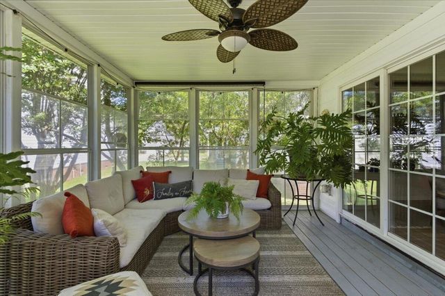 3148 Sonja Way, Mount Pleasant, SC 29466