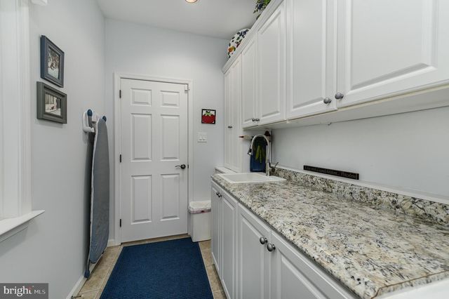 132 WINDGATE DR, Chester Springs, PA 19425