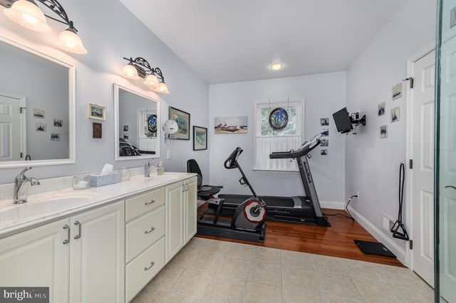132 WINDGATE DR, Chester Springs, PA 19425
