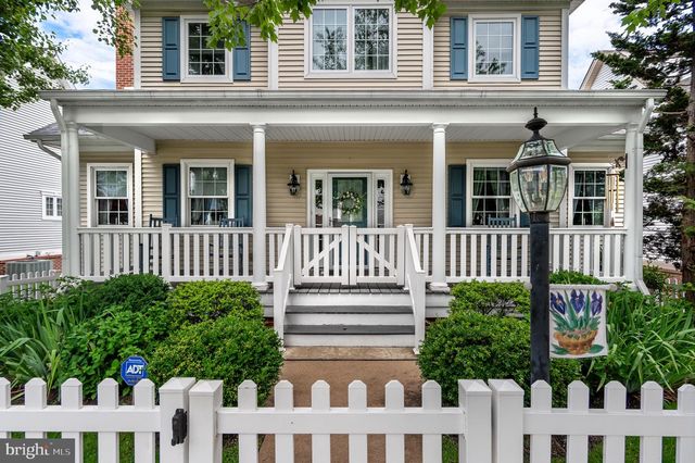 132 WINDGATE DR, Chester Springs, PA 19425
