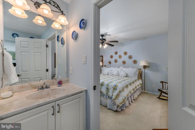132 WINDGATE DR, Chester Springs, PA 19425
