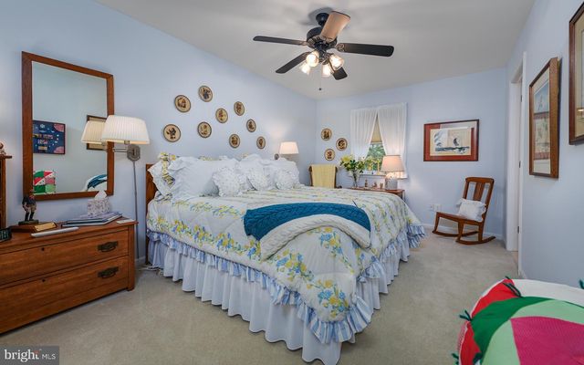 132 WINDGATE DR, Chester Springs, PA 19425