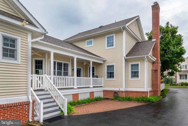 132 WINDGATE DR, Chester Springs, PA 19425