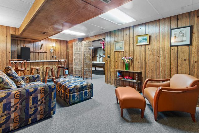 8486 Porter Place, Crown Point, IN 46307
