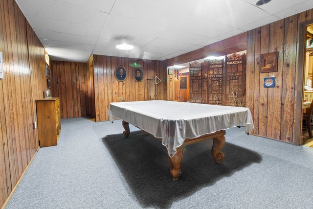 8486 Porter Place, Crown Point, IN 46307