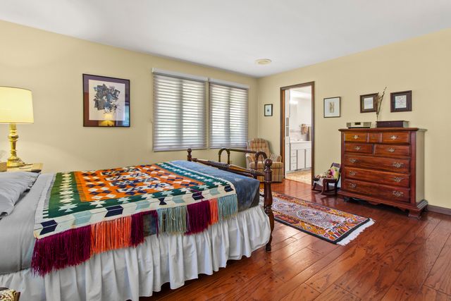 8486 Porter Place, Crown Point, IN 46307
