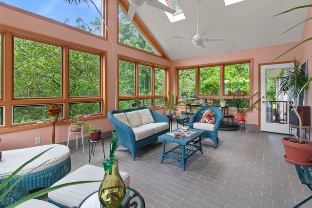 8486 Porter Place, Crown Point, IN 46307
