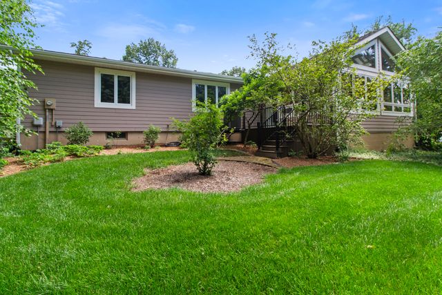 8486 Porter Place, Crown Point, IN 46307