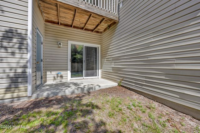 733 Bragg Drive Apt A, Wilmington, NC 28412