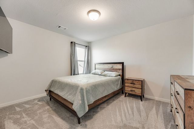 1620 Berry Ridge Trail, Aubrey, TX 76227