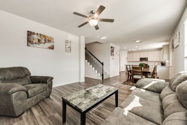 1620 Berry Ridge Trail, Aubrey, TX 76227