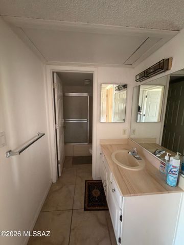 922 N Chrysler Dr Apt 6, Tucson, AZ 85716