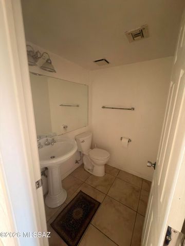 922 N Chrysler Dr Apt 6, Tucson, AZ 85716