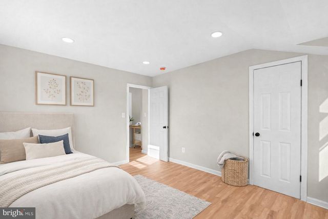 852 50TH PL NE, Washington, DC 20019