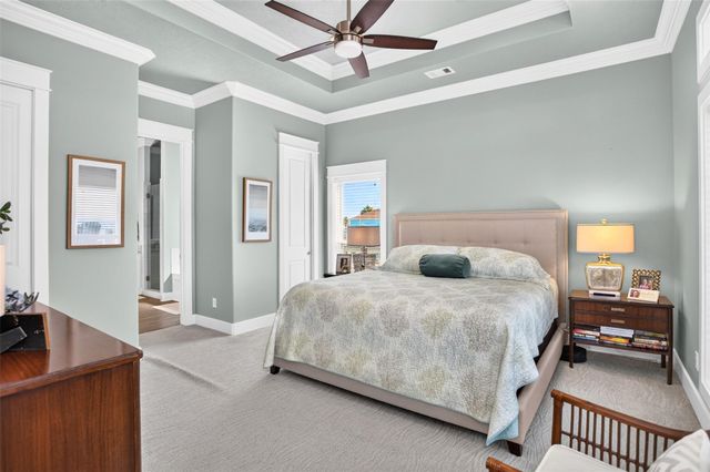 1335 Emerald Drive, Crystal Beach, TX 77650