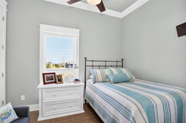 1335 Emerald Drive, Crystal Beach, TX 77650