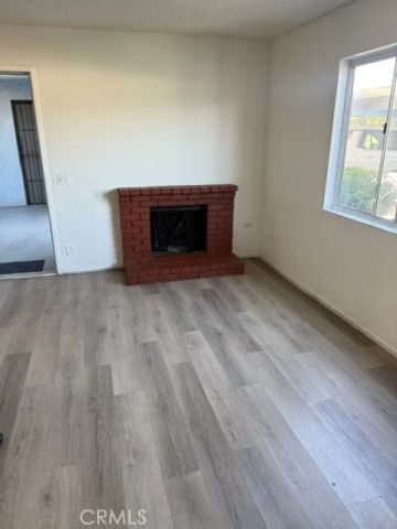 16845 San Bernardino 7, Fontana, CA 92335