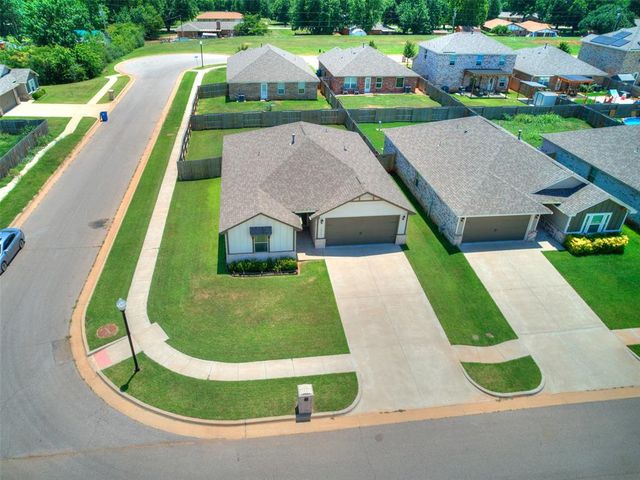 1000 NW 3rd Street, Newcastle, OK 73065