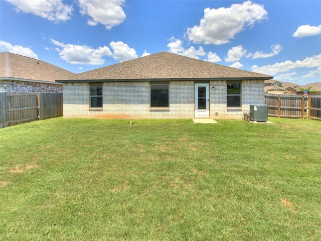 1000 NW 3rd Street, Newcastle, OK 73065