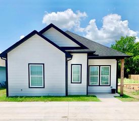 312 Elliott Avenue, Sherman, TX 75090