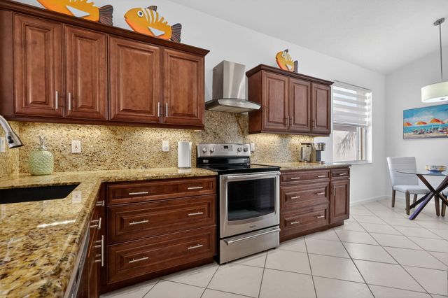 7116 Cataluna Circle, Delray Beach, FL 33446