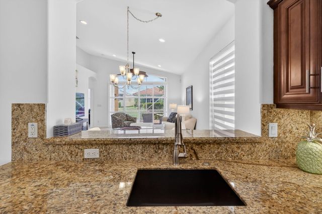 7116 Cataluna Circle, Delray Beach, FL 33446