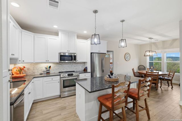 1244 Lasso, Canyon Lake, TX 78133