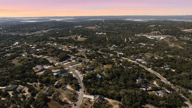 1244 Lasso, Canyon Lake, TX 78133